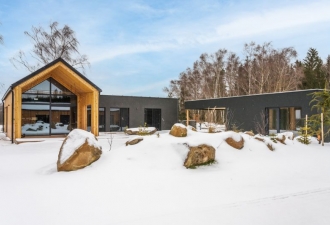 DrevoaStavby.cz Vizuálně působivá dřevostavba LUCERN