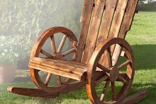 Zahradn&iacute; dřevěn&eacute; houpac&iacute; křeslo