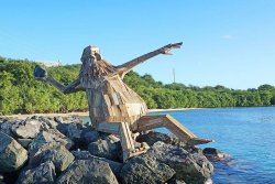 Hector-vrhajici-kamen