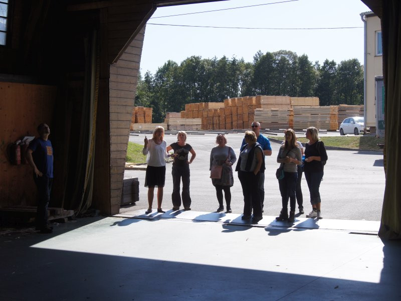 redakce dřevoastavby na exkurzi agrop