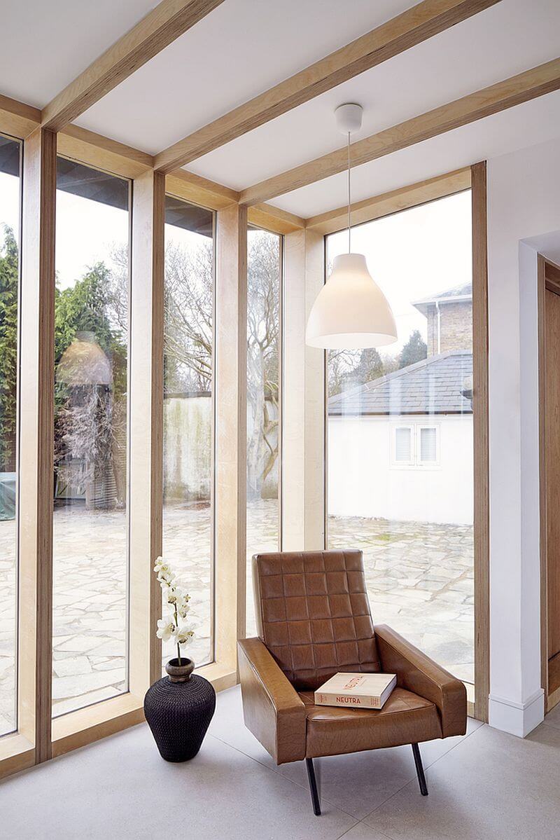 prestavba-drevostavba-preklizka-kreslo-u-okna