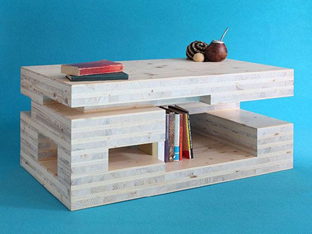 dřevěn&aacute; skř&iacute;nka domesi