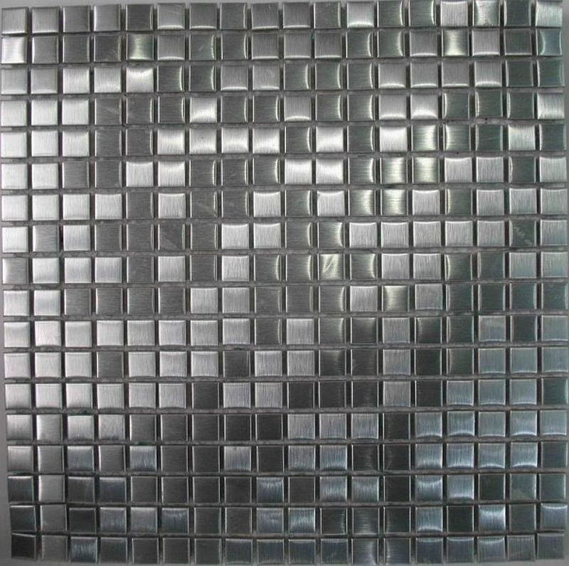 mozaika-ze-zrcadla-kovu