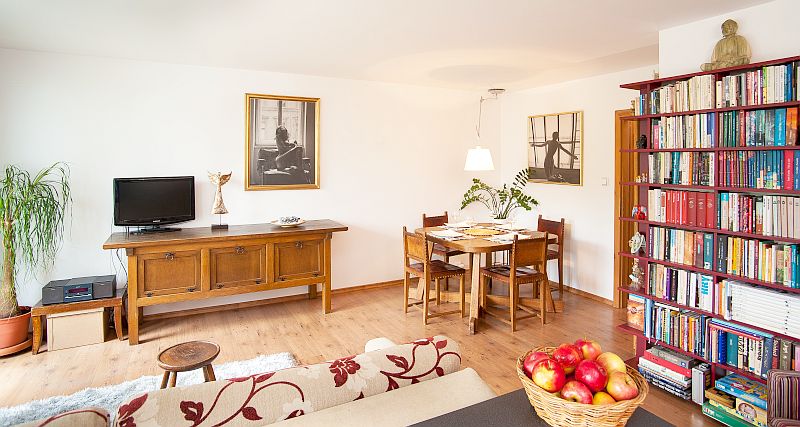 skola-interieru-obyvaci-pokoj-olga-buskova-tv