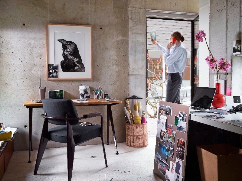 dom&aacute;c&iacute; pracovna ateli&eacute;r