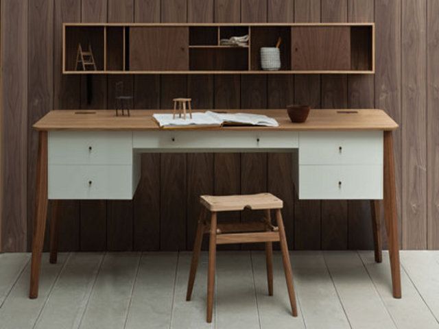 dřevěn&yacute; psac&iacute; stůl pinch