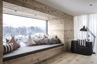 star&eacute; dřevo v interi&eacute;ru dřevostavby