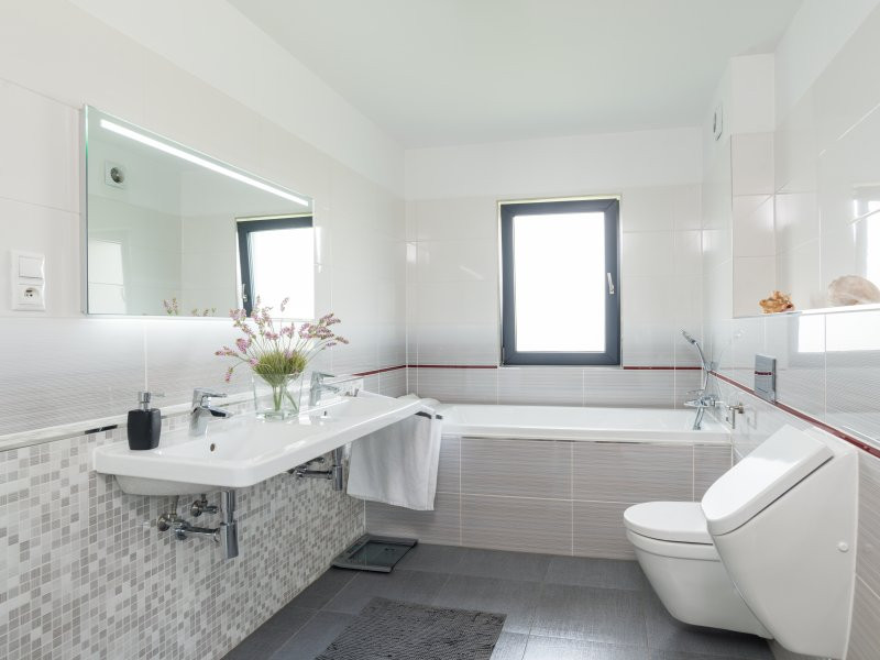 interiér dřevostavby koupelna