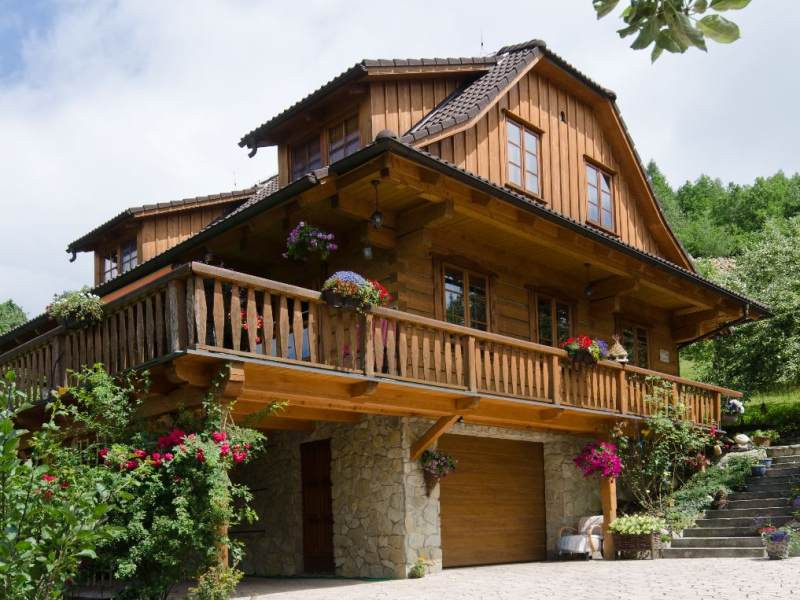 05 dřevěnice roubenka