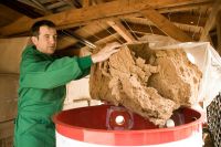 Izolace: 5 důvodů pro foukan&eacute; vl&aacute;kno