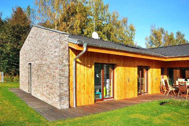 Švédské barvy COLOREX: <small>profesionální ochrana dřeva</small>