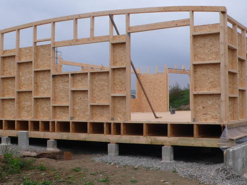 DrevoaStavby.cz | &Uacute;držba dřeva