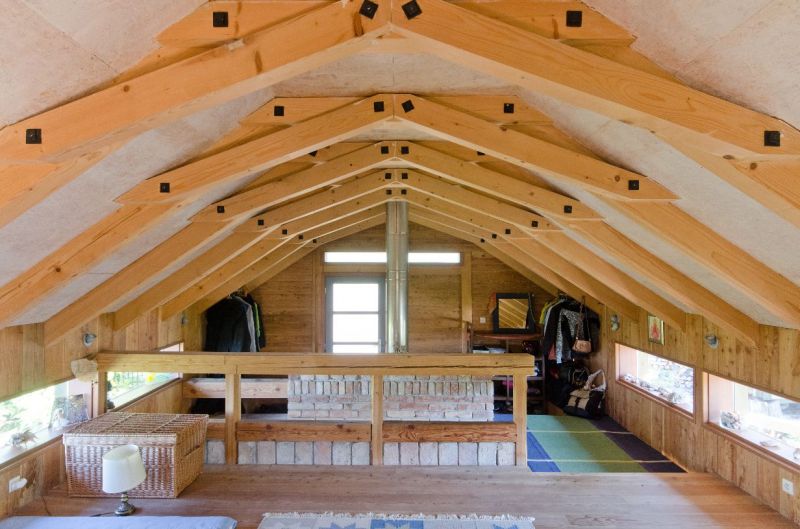 DrevoaStavby.cz | Dřevostavba v b&yacute;val&eacute;m ovocn&eacute;m sadu