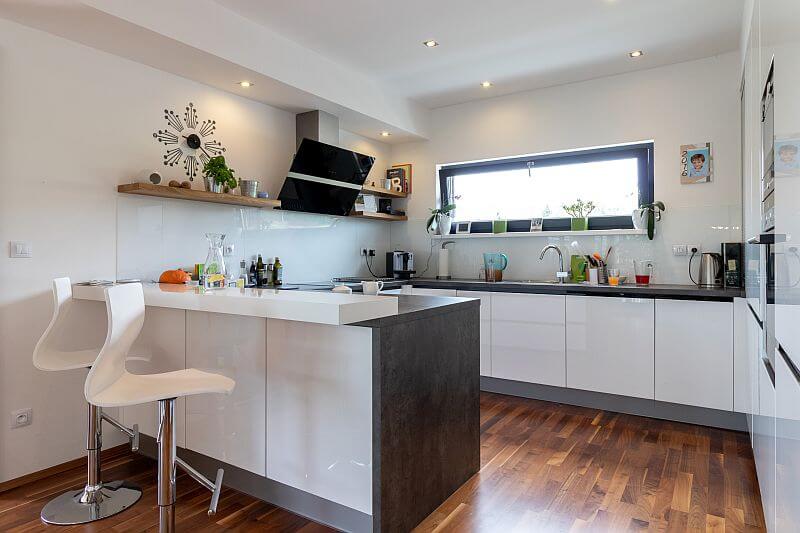 montovana-drevostavba-Wolf-System-interier-kuchyne