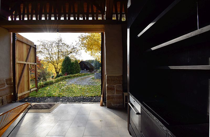 rekonstrukce-stodoly-vrata