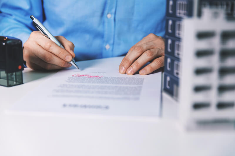 podpis-smlouvy-dreamstime