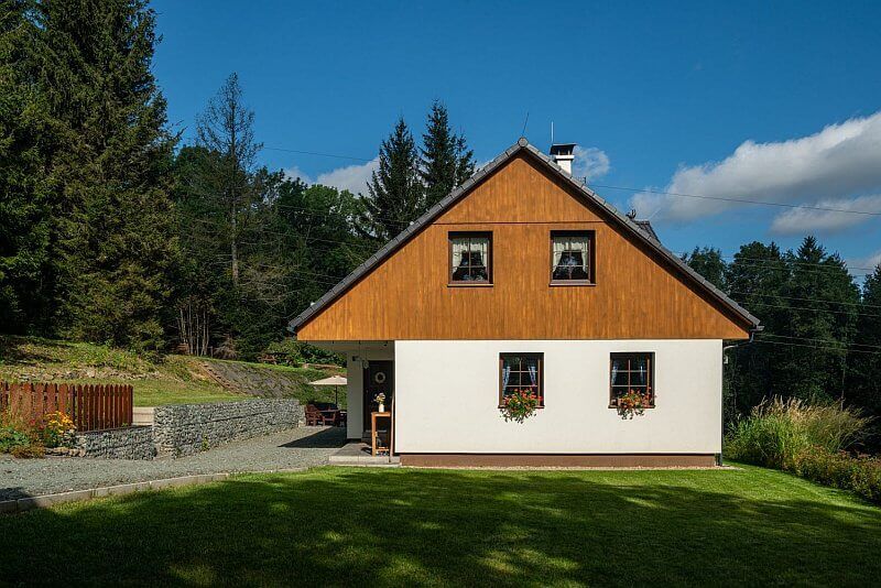 drevostavba-v-CHKO-cely-dum