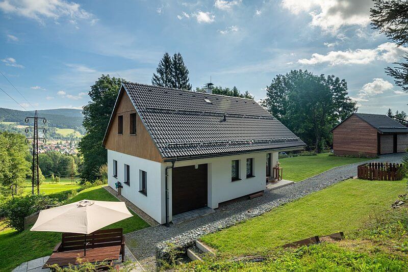 drevostavba-v-CHKO-zadni-cast-domu