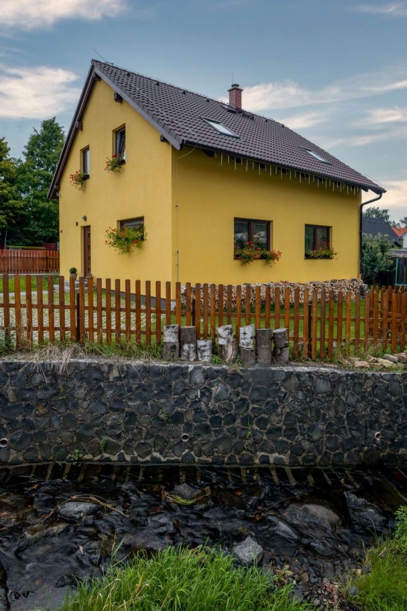 DrevoaStavby.cz | Typová dřevostavba na klíč s difuzně otevřenou konstrukcí DrevoaStavby.cz | Typová dřevostavba na klíč s difuzně otevřenou konstrukcí