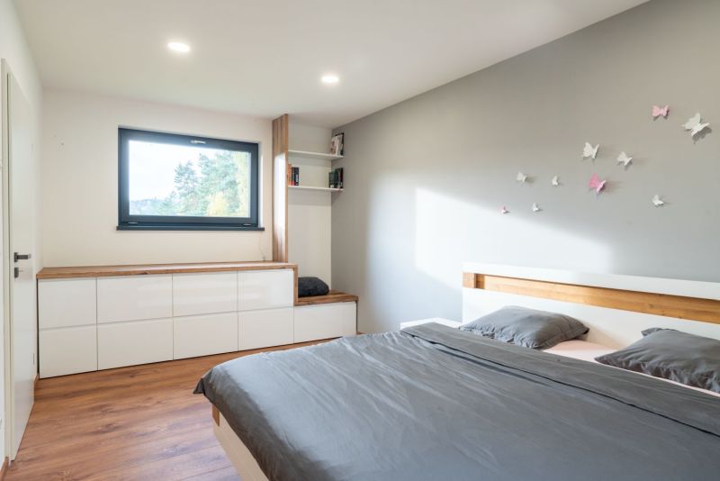 DrevoaStavby.cz | Tvarově čistá dřevostavba ve svažitém pozemku DrevoaStavby.cz –Tvarově čistá dřevostavba ve svažitém pozemku-interiér-ložnice