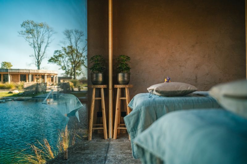 Zahradni-wellness-salori-vnitřek