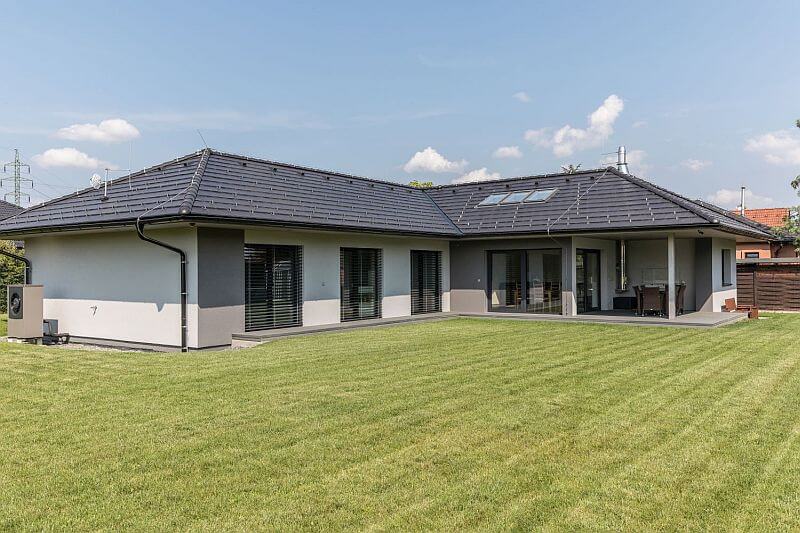 navsteva-domu-NOVATOP-dum-se-zahradou