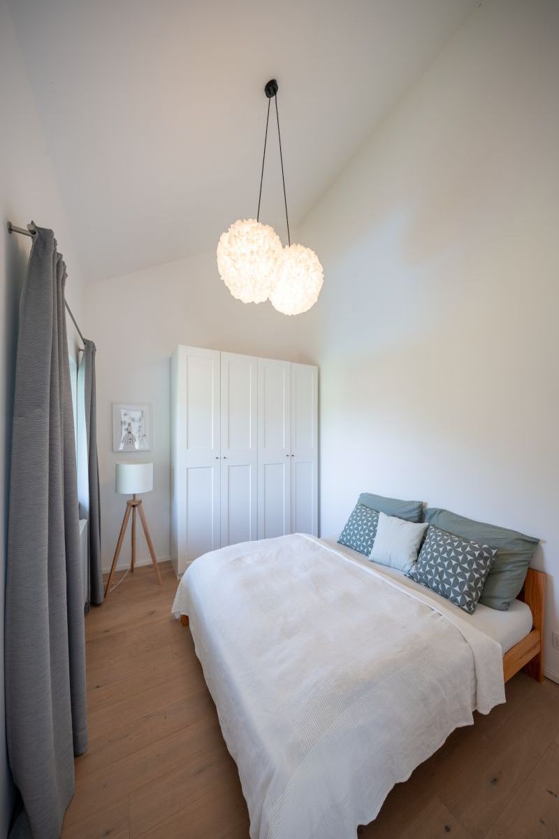 DrevoaStavby.cz Neobyčejná dřevostavba ve strmém svahu DrevoaStavby.cz Neobyčejná dřevostavba ve strmém svahu