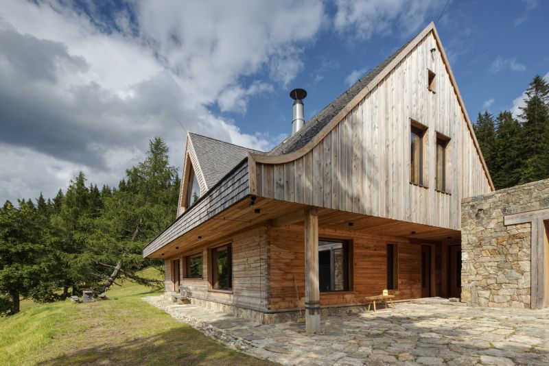 DrevoaStavby.cz Do detailu provedená dřevostavba v Krkonoších DrevoaStavby.cz Do detailu provedená dřevostavba v Krkonoších