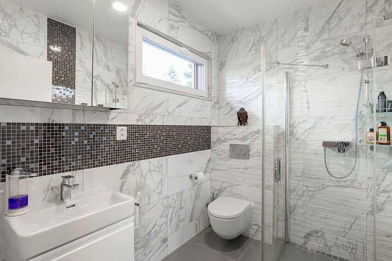 drevostavba-atrium-interier-cela-koupelna