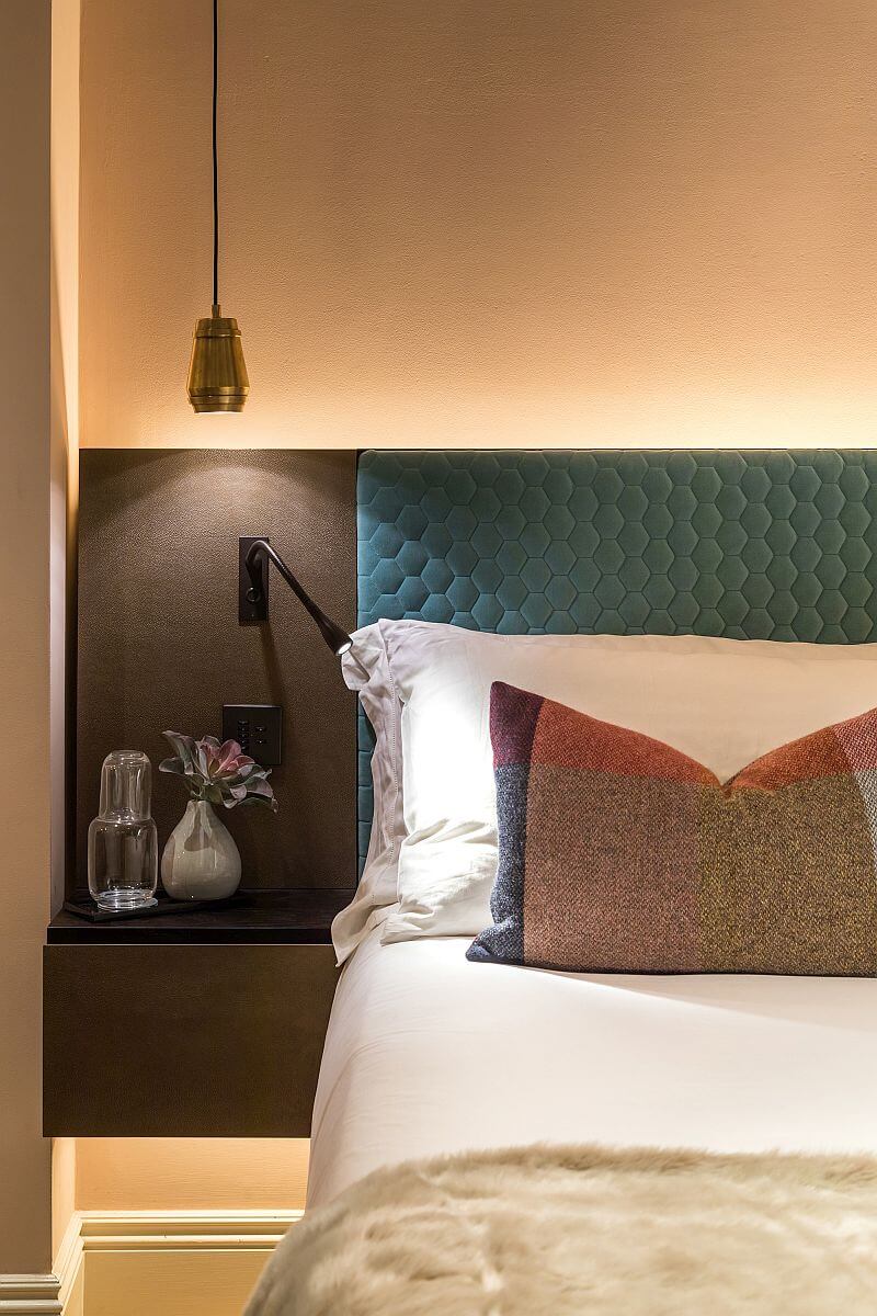 svetlo-v-interieru-John Cullen Lighting Scheme For Interior Design By Designed By Woulfe