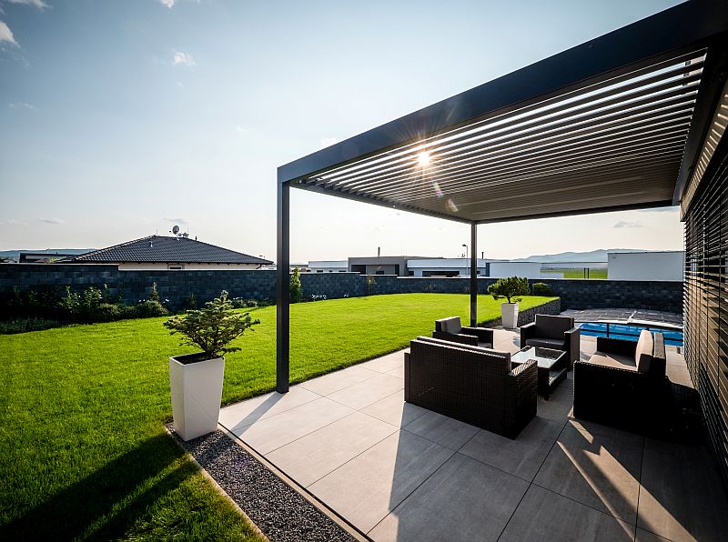 stavba-domu-a-denni-svetlo-Sunsystem