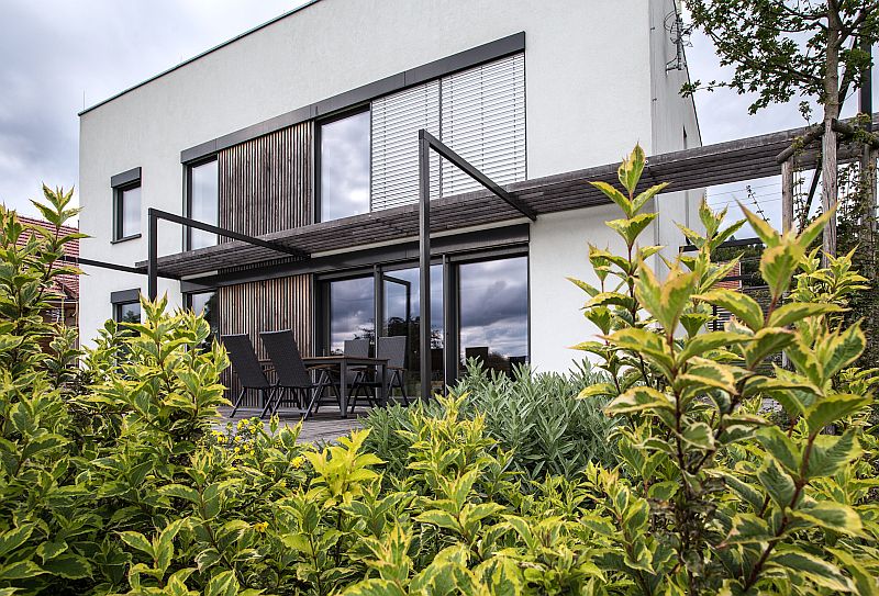 denni-svetlo-nenahradis-Slavona