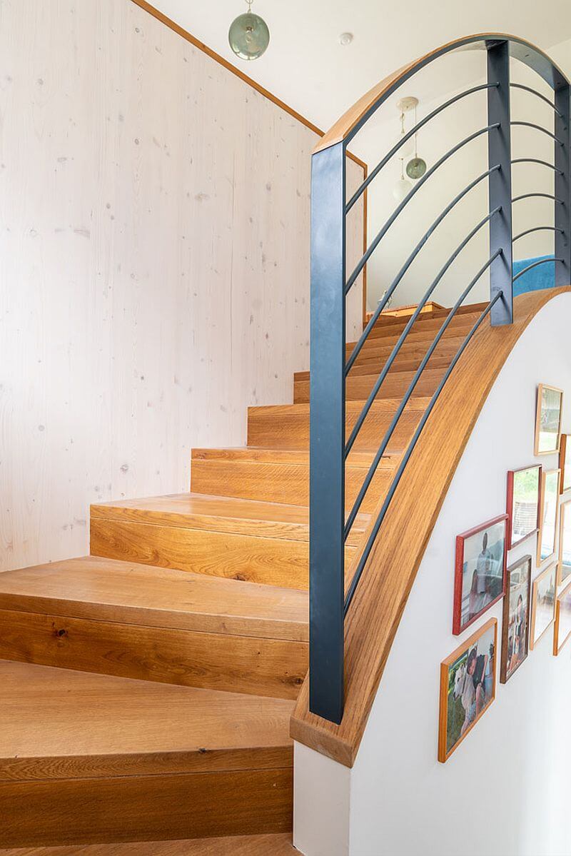 drevostavba-v-raji-schodiste