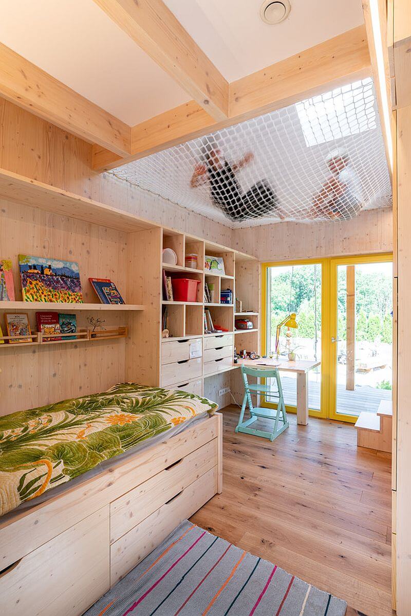 realizace-interieru-drevostavby-z-CLT-panelu