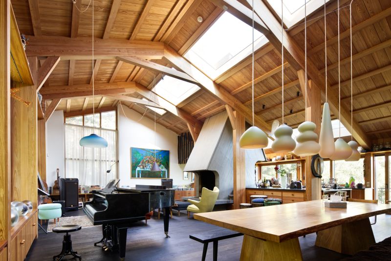 DrevoaStavby.cz Zrekonstruovaná dřevostavba pro umělce DrevoaStavby.cz Zrekonstruovaná dřevostavba pro umělce