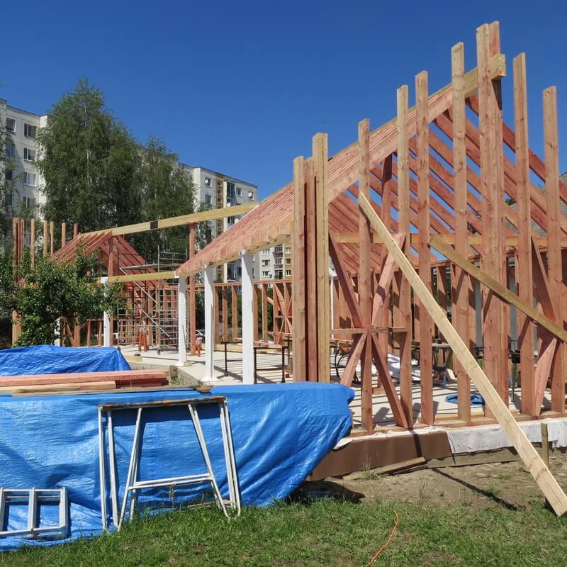 drevostavba-mezi-panelaky-proces-stavby