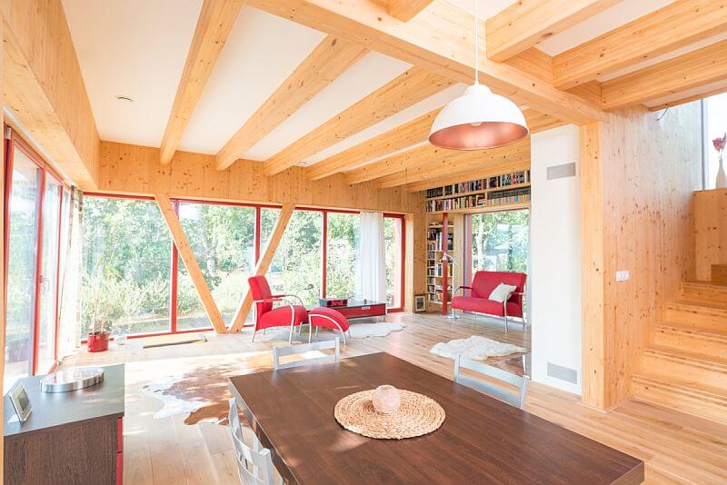 pasivni-dum-cernosice-interier