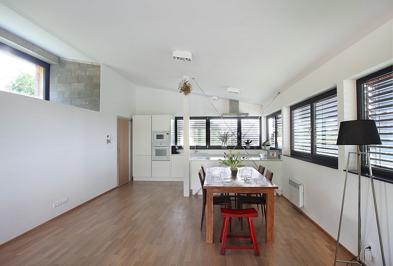 moderni-individualni-drevostavba-interier