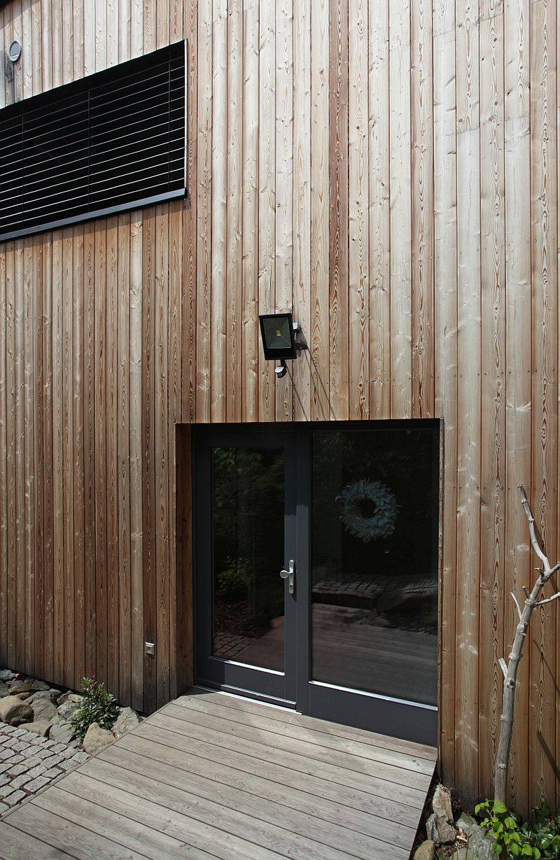 moderni-individualni-drevostavba-vstup