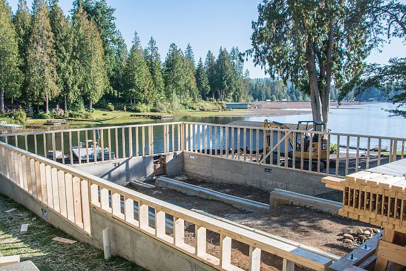 crawl-space-zalozeni-nad-terenem-idealni-pro-svah-167222744