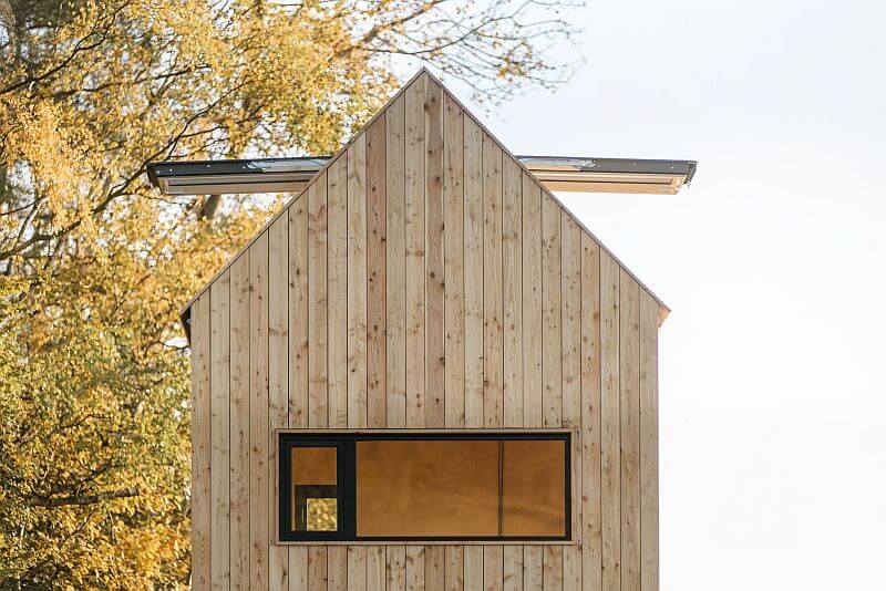 zasivarna-mobilni-chatka-1