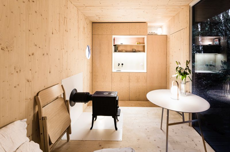 DrevoaStavby.cz | TinyHouseDone – Miniaturní soběstačná chatka DrevoaStavby.cz | TinyHouseDone – Miniaturní soběstačná chatka