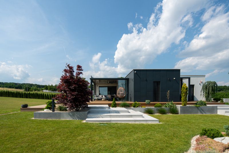 DrevoaStavby.cz Elegantní modulární dřevostavba DrevoaStavby.cz Elegantní modulární dřevostavba