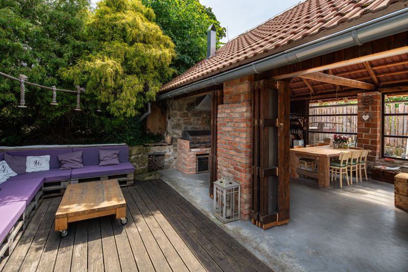 DrevoaStavby.cz Dřevostavba propojená s kamenným domem DrevoaStavby.cz Dřevostavba propojená s kamenným domem