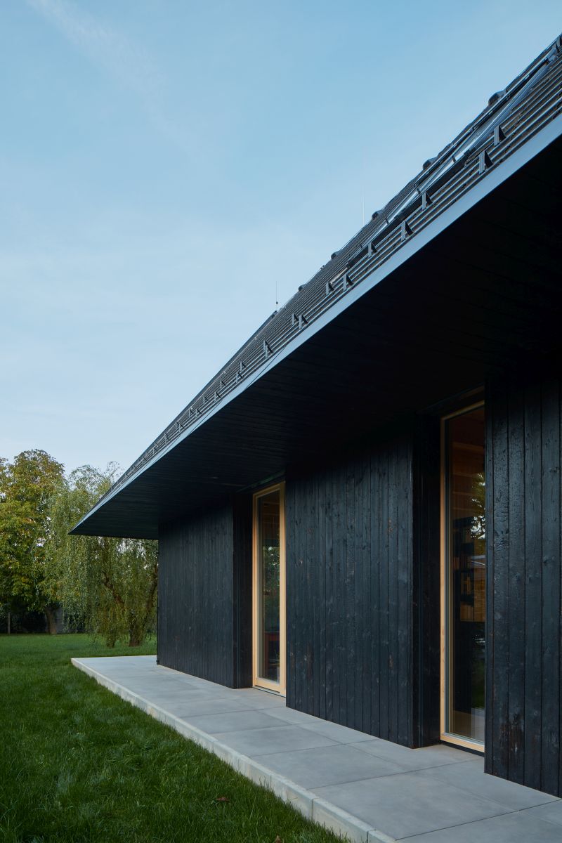 Prostorná CLT chata a dům zároveň 2 Prostorná CLT chata a dům zároveň