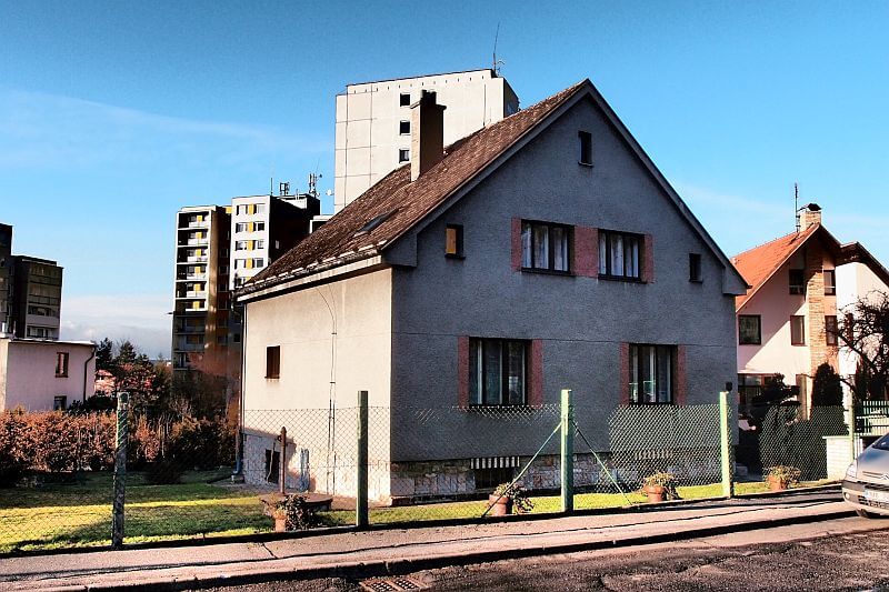 rekonstrukce-nastavba-pristavba-puvodni-dum-Praha