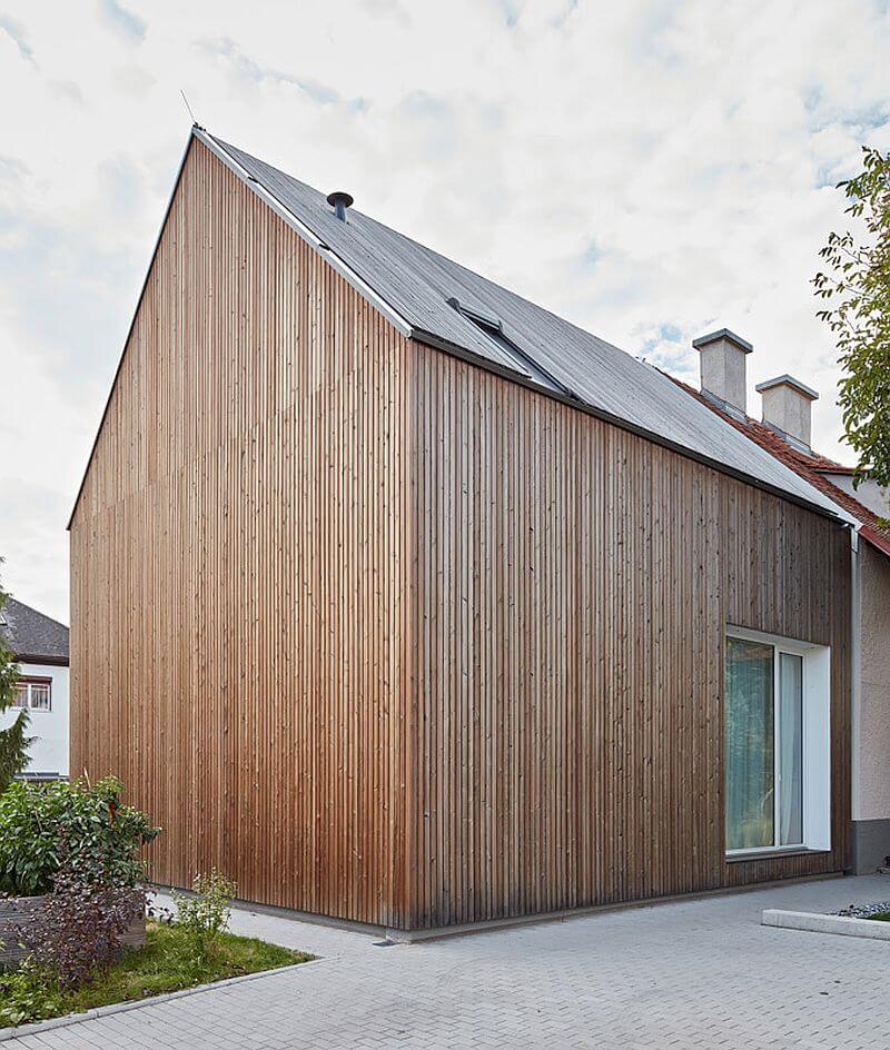 rekonstrukce-stareho-domu-pristavba-ze-dreva