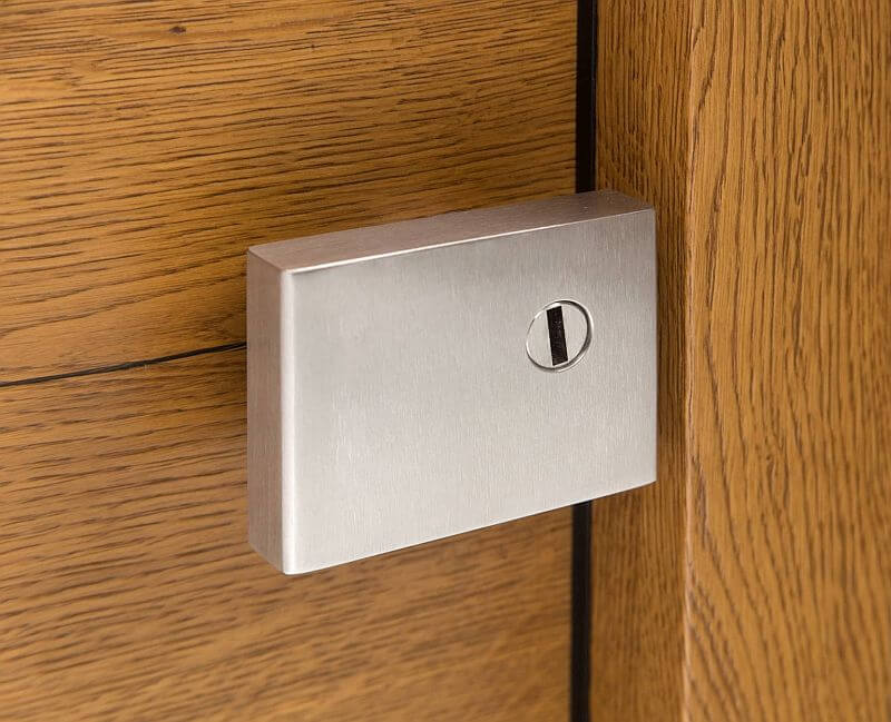 dvere-jako-vizitka-Slavona