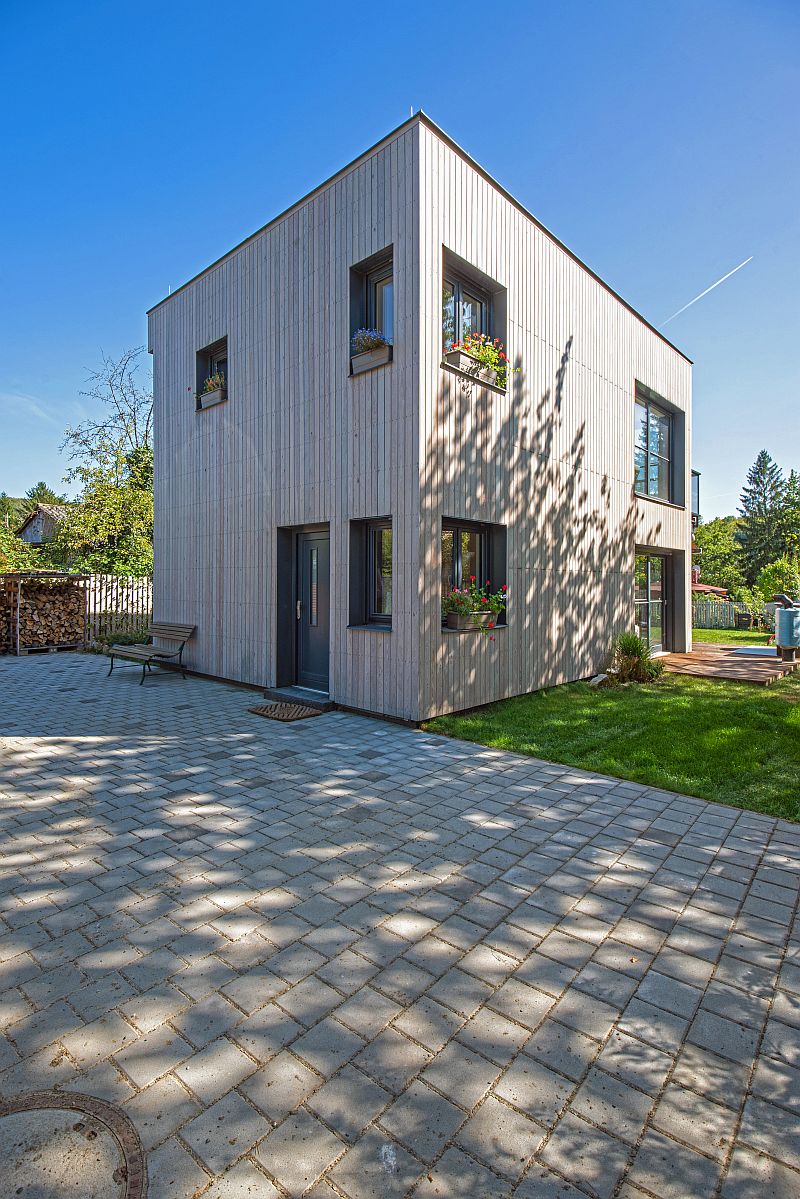 rekreacni-chata-Slapy-vchod