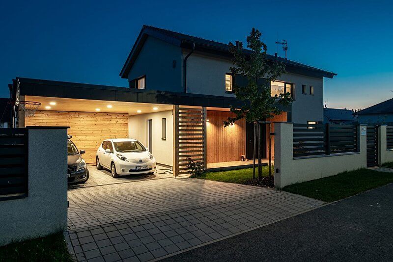 pasivni-drevostavba-garaz